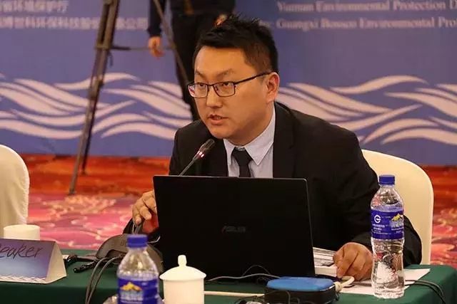 5abc37c776ac9.jpg 640.webp (1).jpg